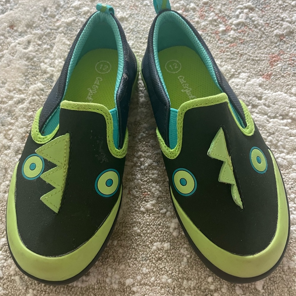 Kids Monster Slip-On Shoes - Black and Green
No price tag but brand new